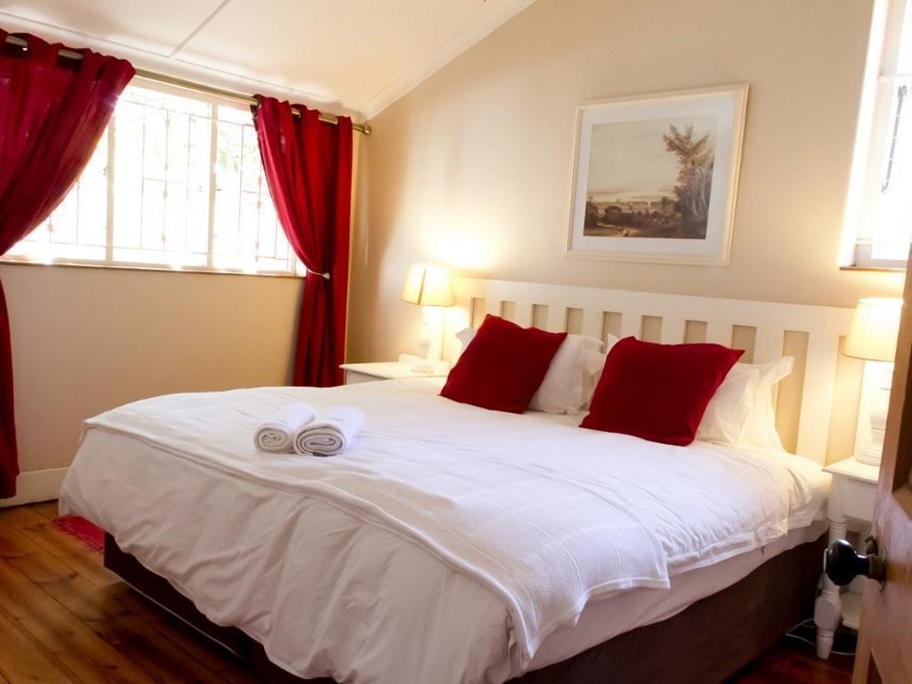 Coweys Corner Bed & Breakfast Durban Bagian luar foto
