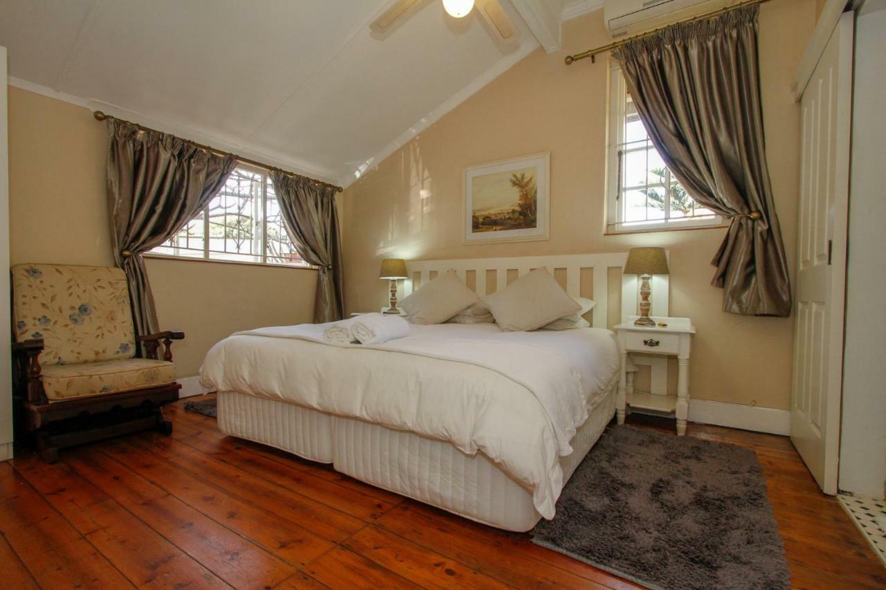 Coweys Corner Bed & Breakfast Durban Bagian luar foto